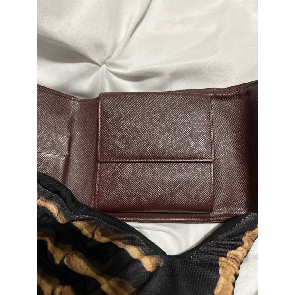 EUC Women's Louis Vuitton Pink Canvas Compact Bifold Wallet - Picture 3 of 13